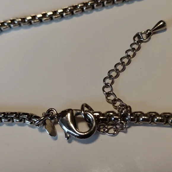 Champagne Stud Earrings and Pendant Set - Champagne - Picture 5 of 8